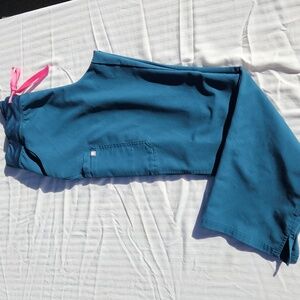 FIGS XL/T Carribean Blue         Scrub pants